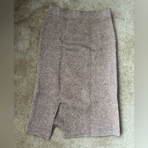 Elegant Tan Knit Skirt